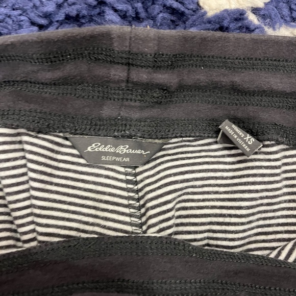 Eddie Bauer Striped Pajama Pants Set of 2 Red and Gray - Picture 5 of 9